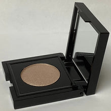 Velveteen Metallic Eyeshadow