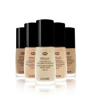 Idyllic Moisture Rich Long-Wear Foundation SPF 30